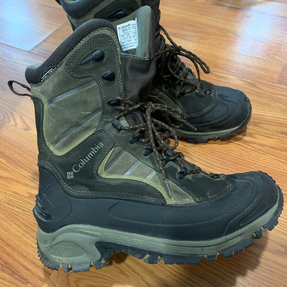 Men’s Columbia boots